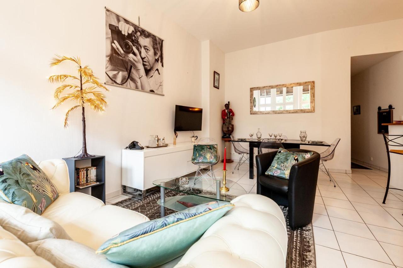 Le Patio - Hypercentre - Cour Au Calme - Wifi Apartment Vannes
